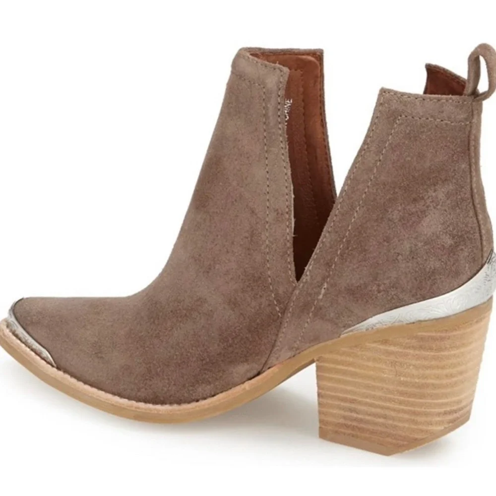 JEFFREY CAMPBELL CROMWELL SLIT TAUPE BOOTIES 7.5
